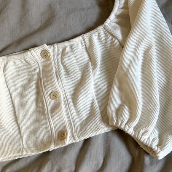 Knit Off the Shoulder Crop Top - Picture 2 of 6